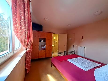 1-Bedroom Apartment 102