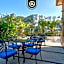 1 BR Condo - Amazing Sunsets Froom the Roof - Pool