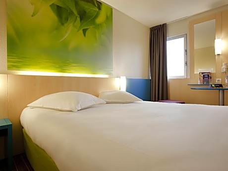 Standard Room with 1 double bed