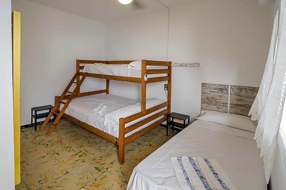 L'Hostalet GuestHouse