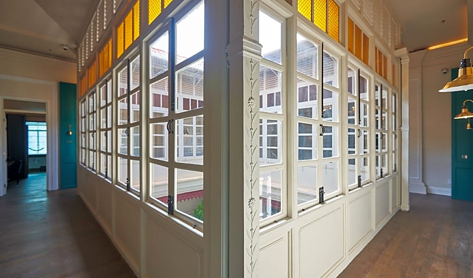 The Edison George Town