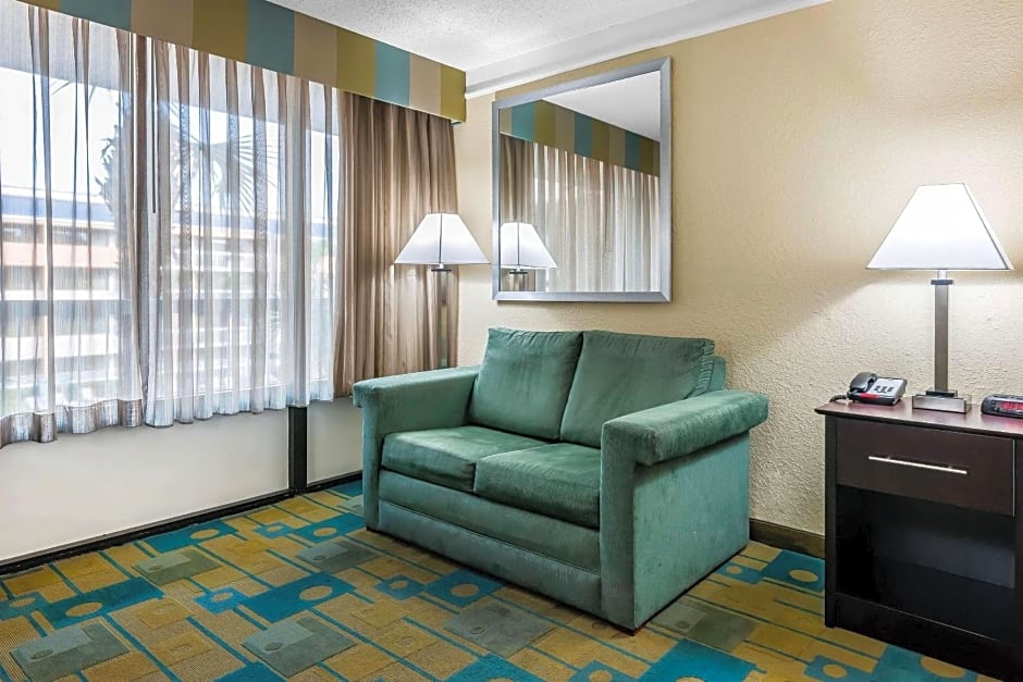 SonoHotel IDrive Orlando