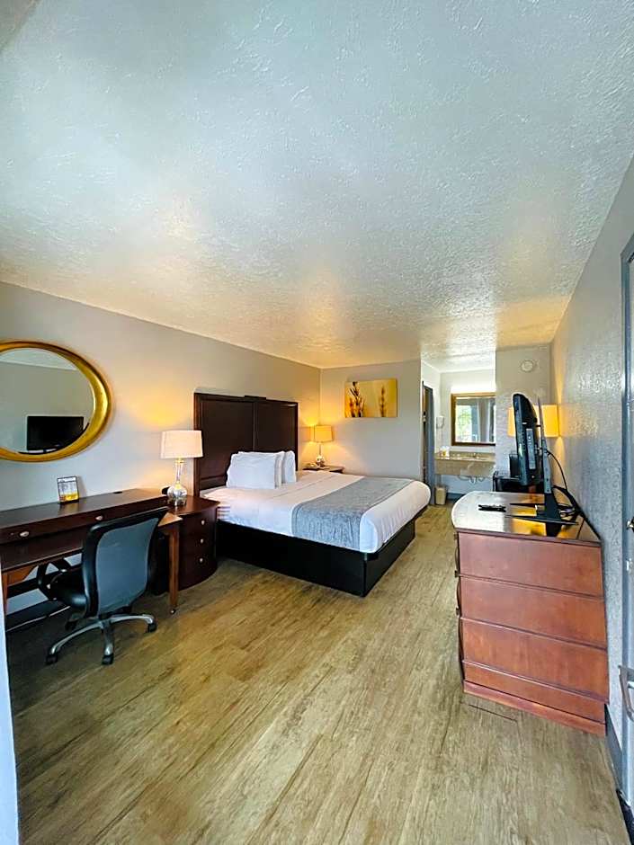 Days Inn by Wyndham Fort Walton Beach