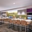 Home2 Suites By Hilton Milwaukee West