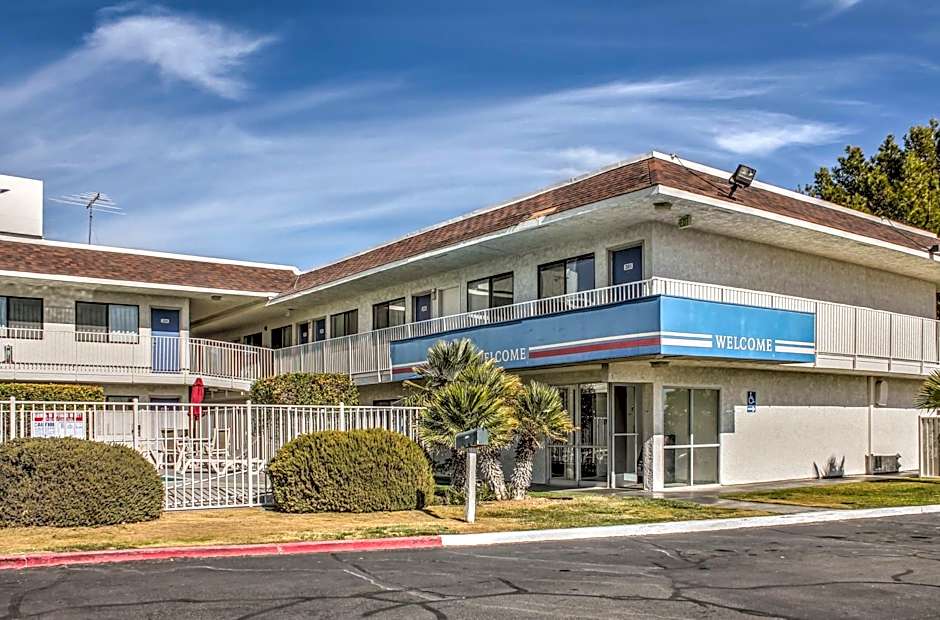 Motel 6-Mojave, CA