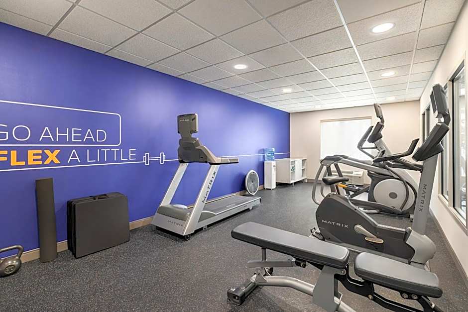 Holiday Inn Express Syracuse Airport By IHG