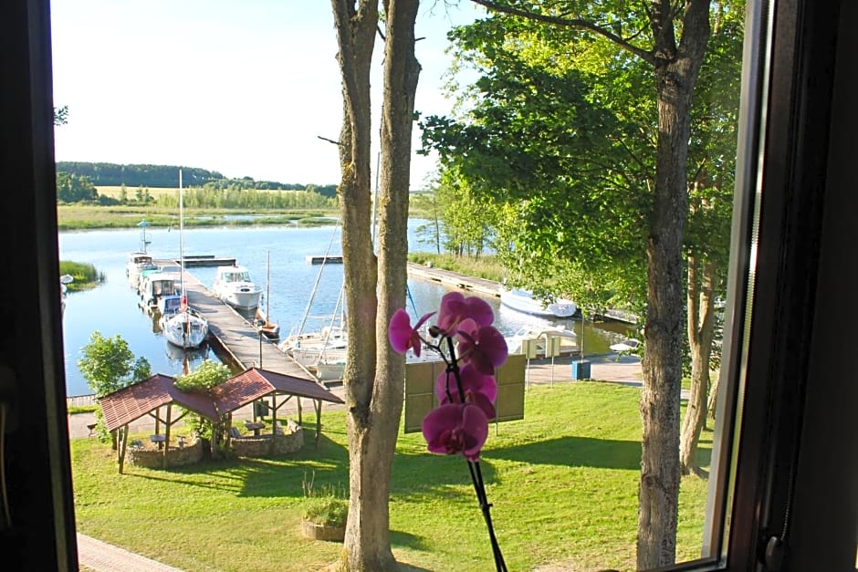 Domki w porcie Zielony Gaj