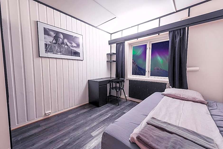 Gjestehuset 102 - your home away from home!