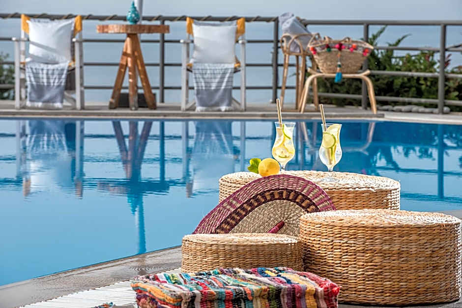 Everest Apartments and Suites