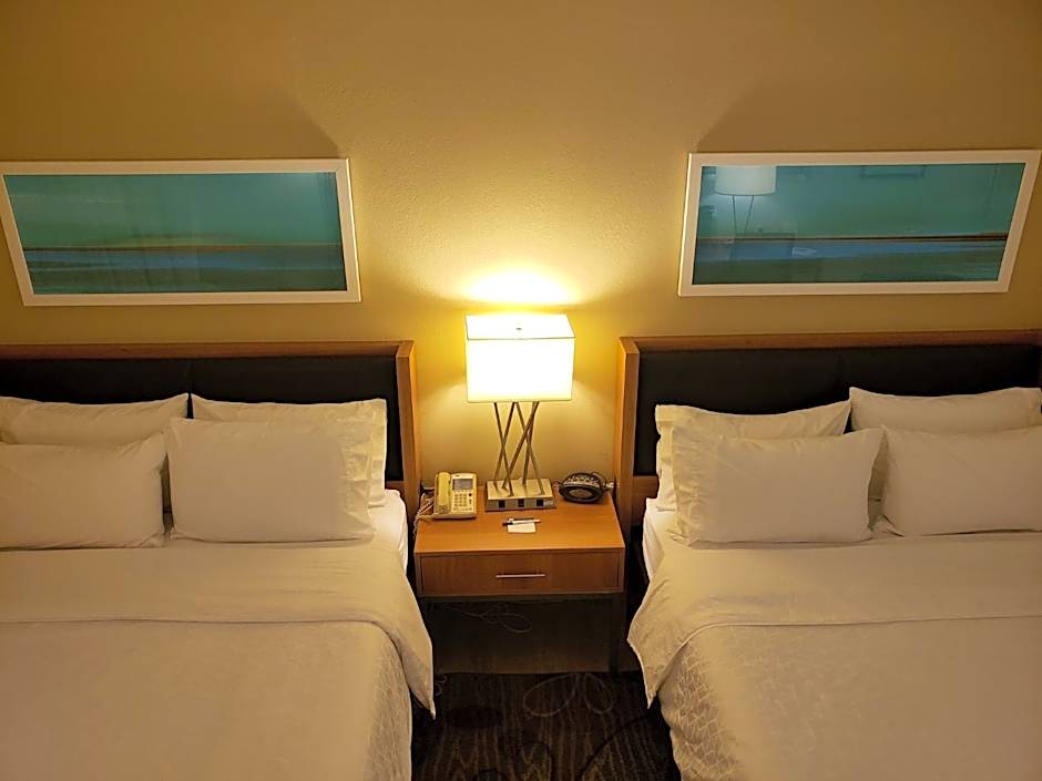 Holiday Inn Express Hotel Pittsburgh-North/Harmarville By IHG
