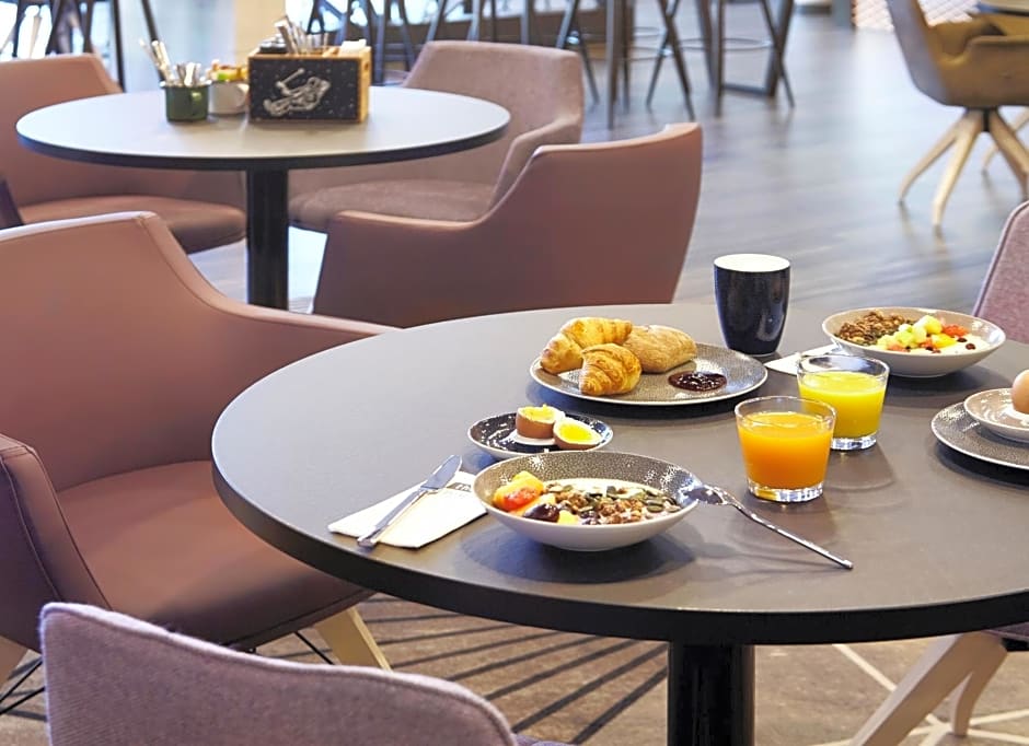Holiday Inn - the niu, Air Frankfurt Messe By IHG