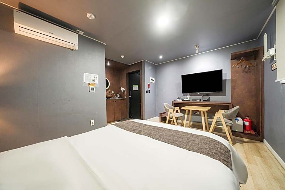 Malu Hotel Suwon