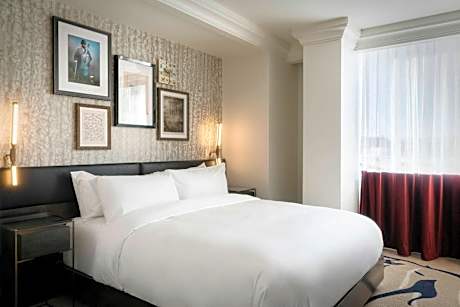 Music Suite, 1 Bedroom Presidential Suite, 1 King, Sofa bed, High floor, Balcony