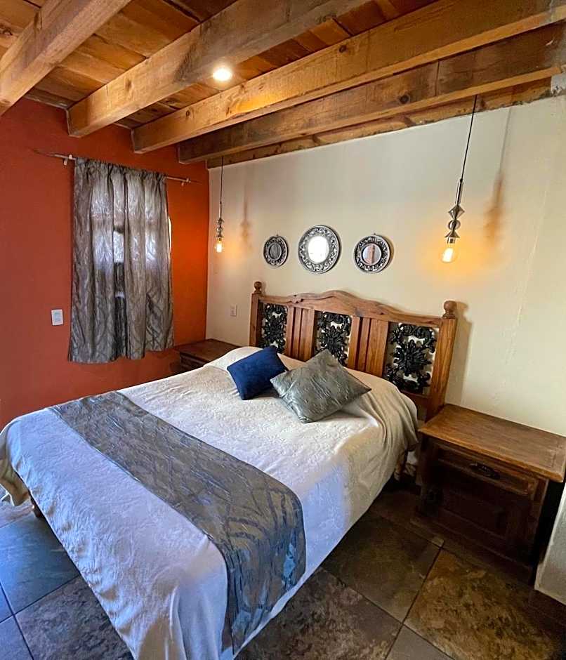 Hotel Hacienda Encantada