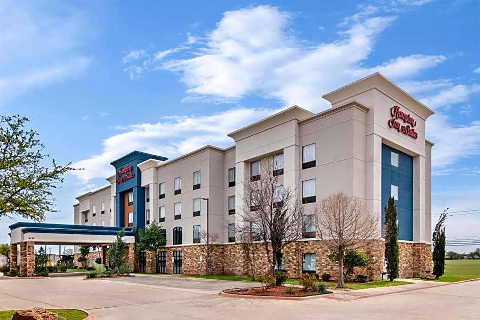 Photo 1 of 43 of Hampton Inn By Hilton & Suites Fort Worth/Forest Hill