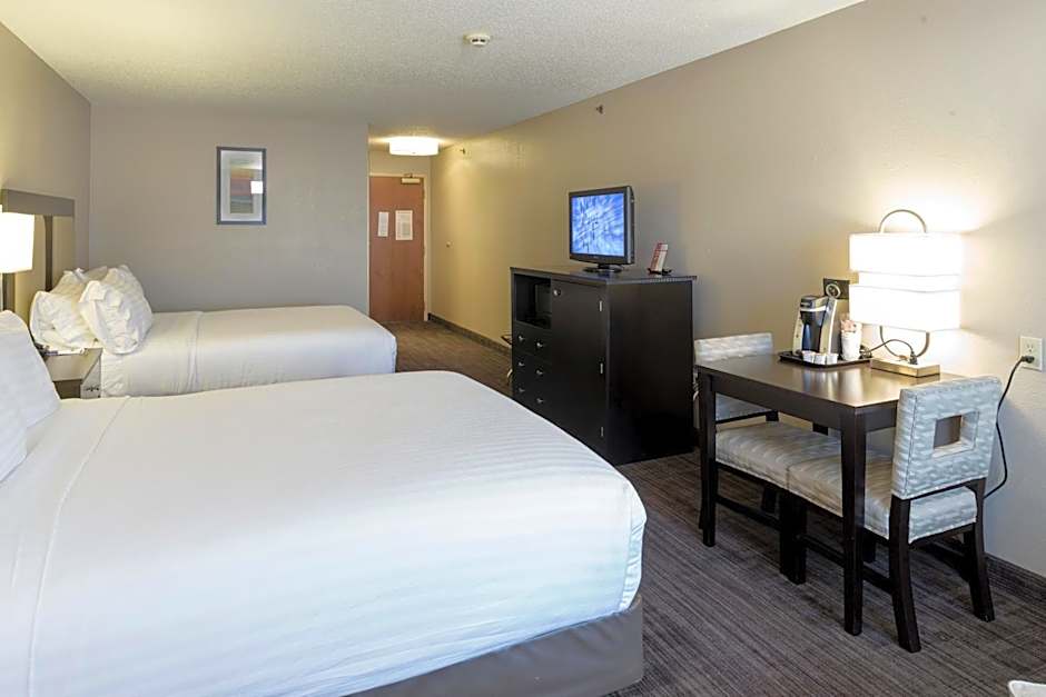 Holiday Inn Express Hotel & Suites-Saint Joseph By IHG