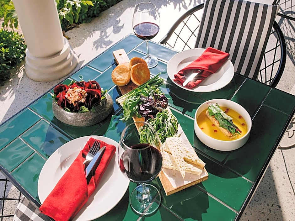 Esquisse Design Hotel