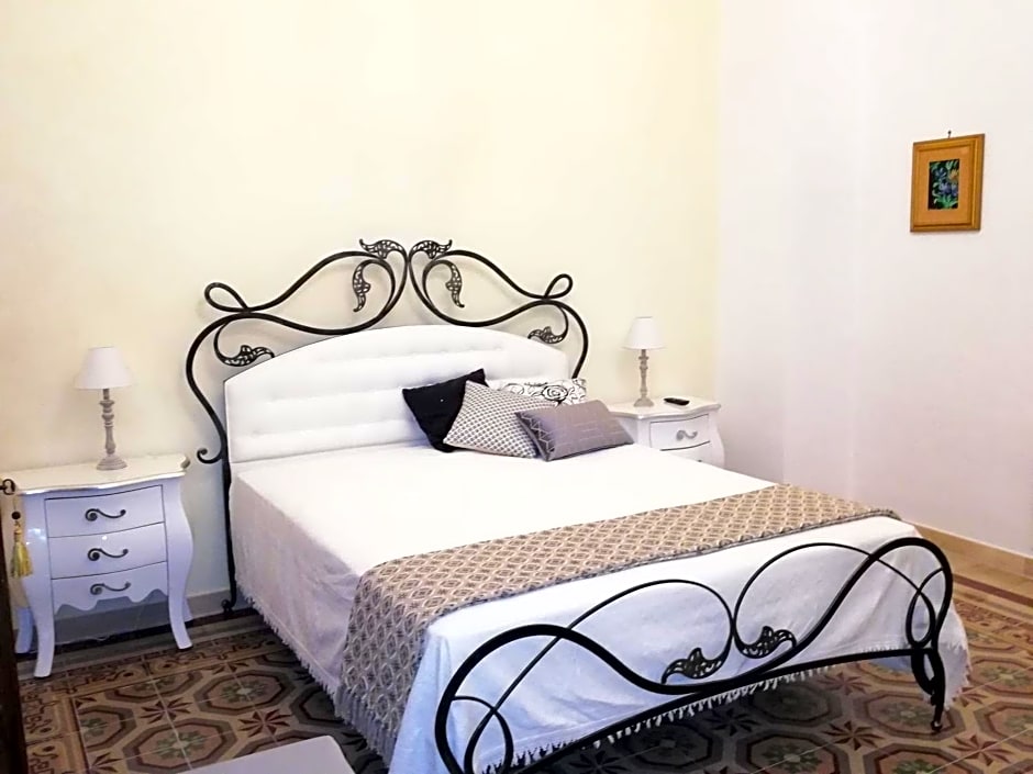 Agorà Suites & Apartments