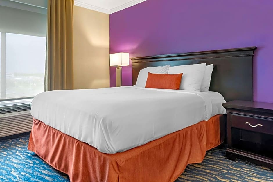 Comfort Inn & Suites New Orleans Airport North