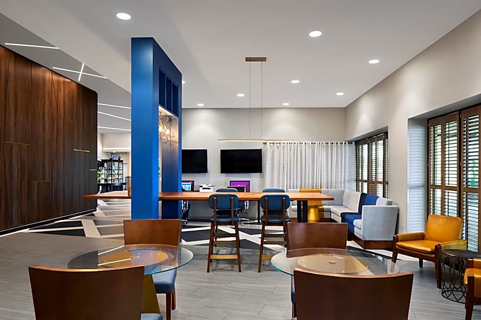 Crowne Plaza Providence Warwick Airport By IHG