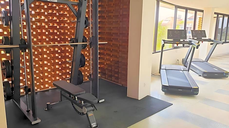 Mokko Suites Batubelig