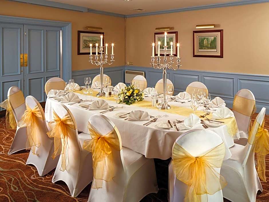Mercure Livingston Hotel