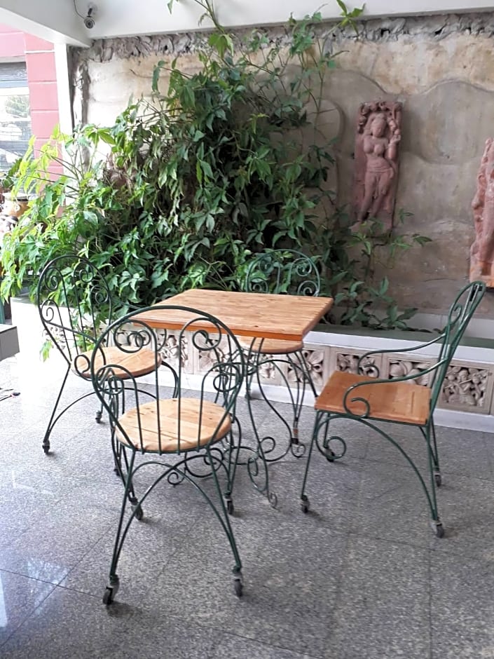 Baan Khun Mae Apartment