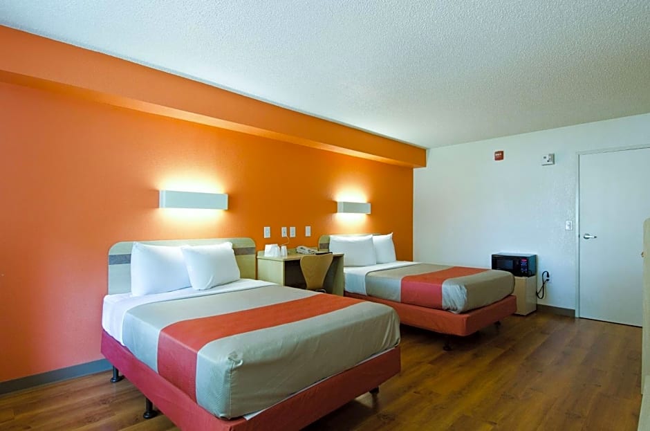 Motel 6-Frederick, MD - Fort Detrick
