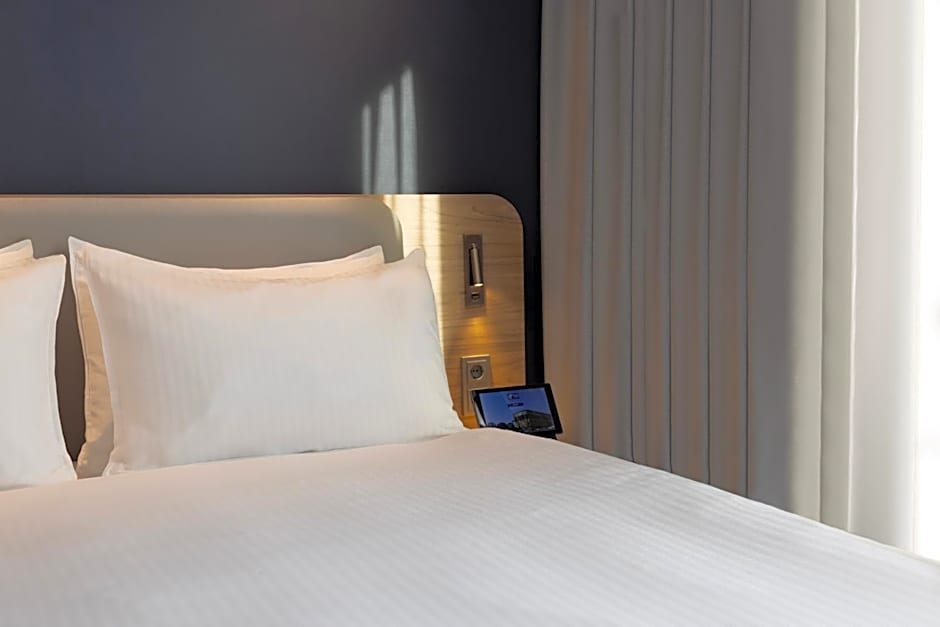 Holiday Inn Express And Suites Deventer By IHG