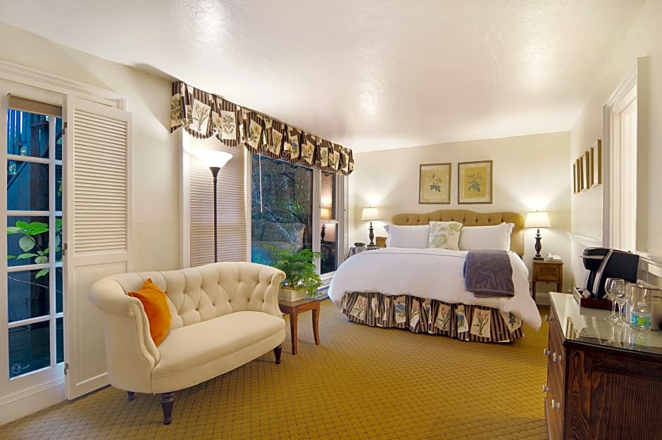 Babbling Brook Inn