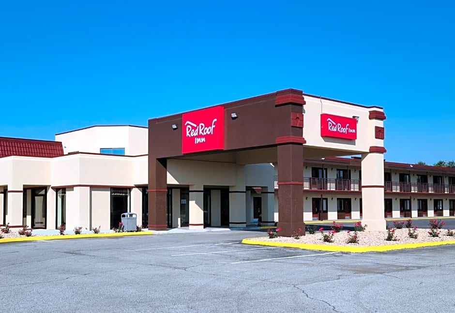 Red Roof Inn Staunton