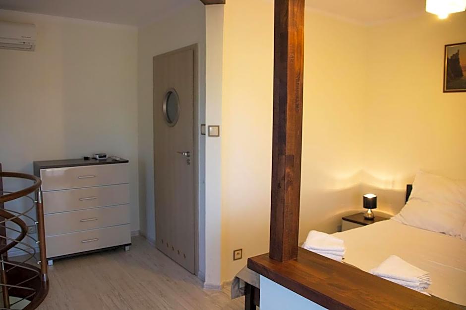 Willa Laura Rowy - Apartamenty nad morzem