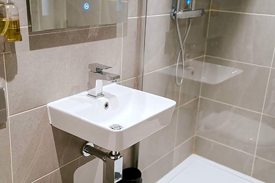 Redesdale Arms Hotel