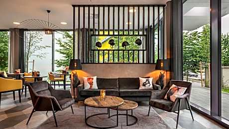 Holiday Inn - the niu, Fury Aschheim by IHG