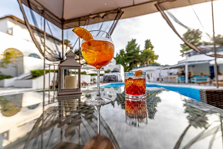 Theo Bungalows Boutique Hotel