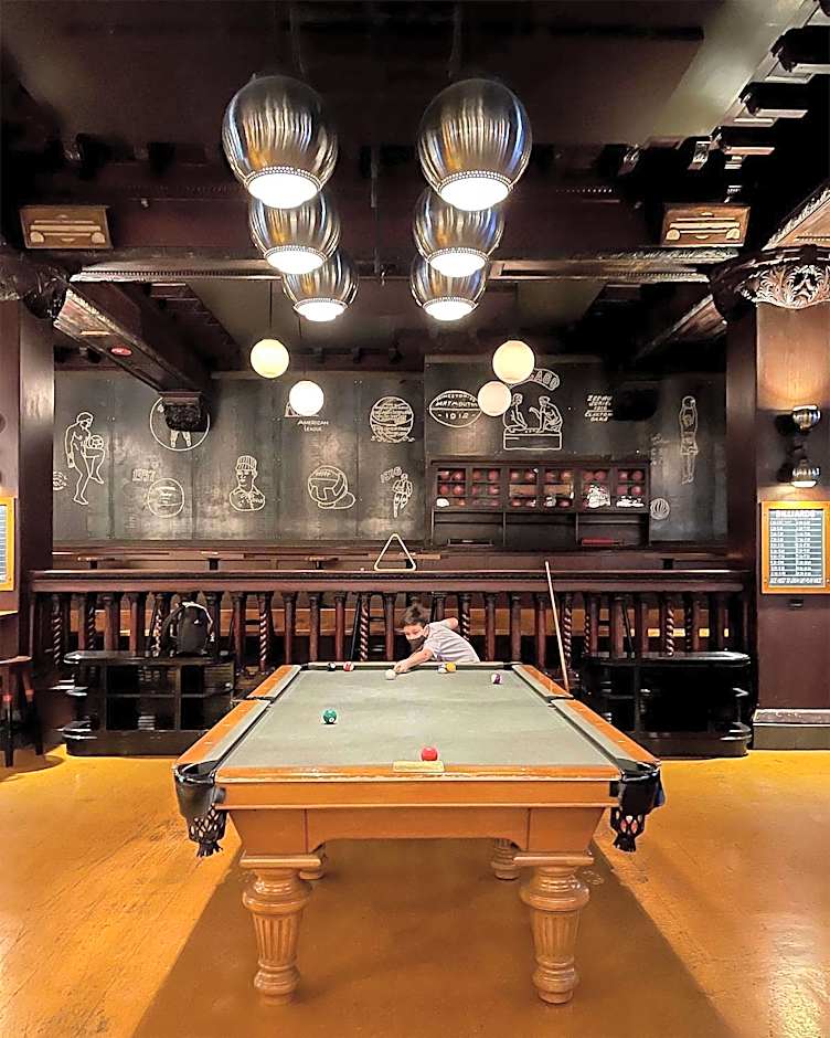 Chicago Athletic Association, part of Hyatt