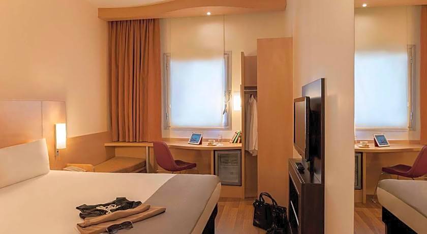 Ibis Bursa