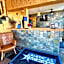 Americas Best Value Inn Wall