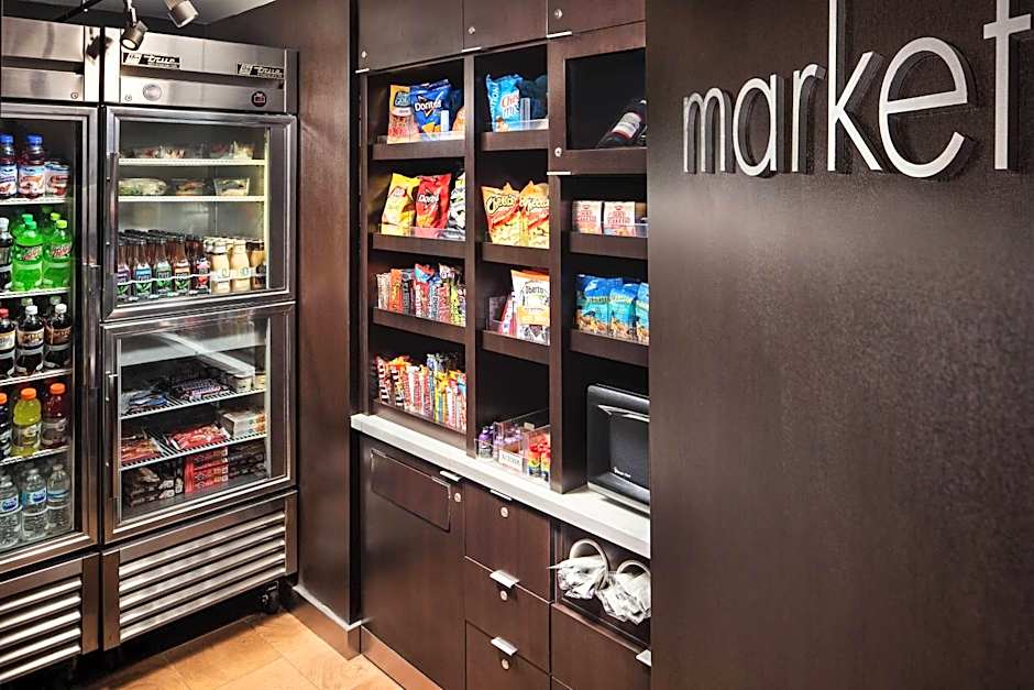 Courtyard by Marriott Indianapolis at the Capitol