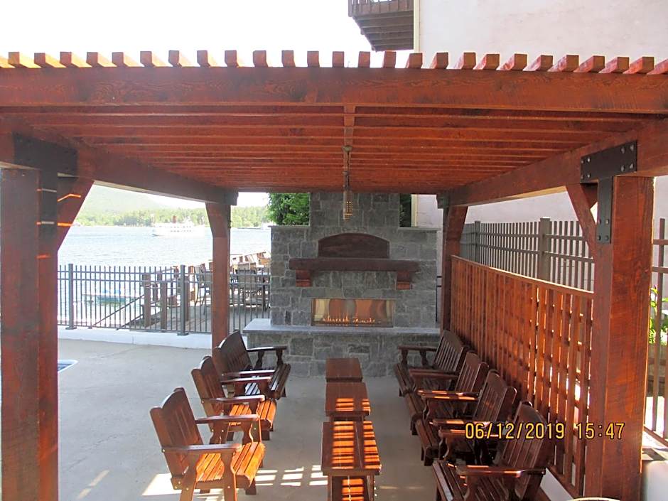 The Lake Motel