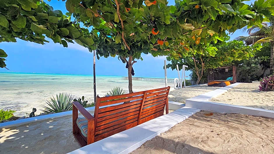 Masai Mara Zanzibar - Boutique Hotel