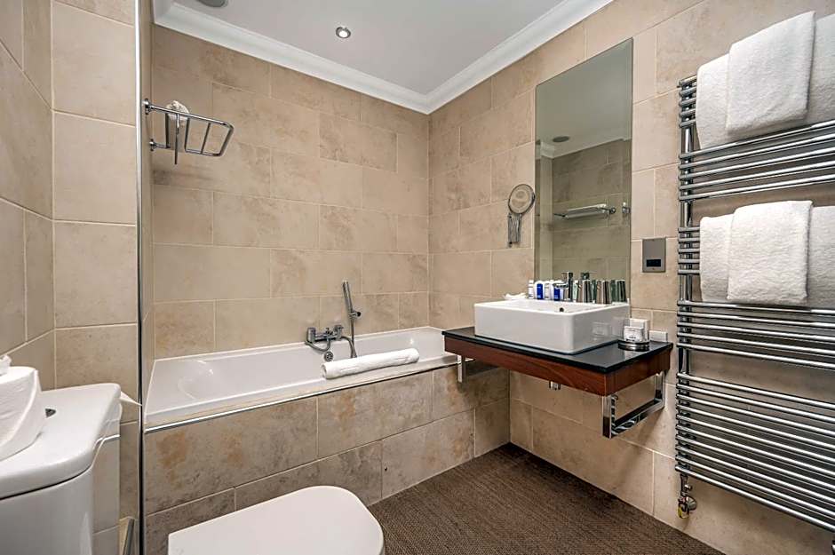 Rocpool Reserve Hotel and Chez Roux Restaurant