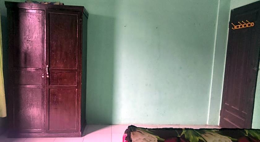 Hotel O Nany Asoka Syariah Near Anyong Cafe Studio