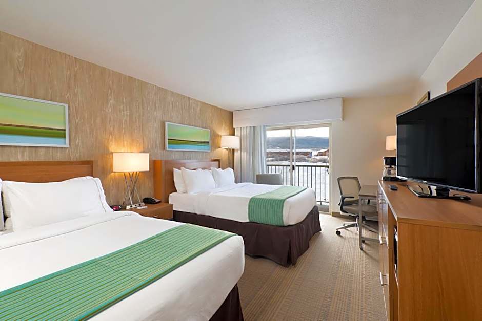 Holiday Inn Express & Suites Fraser By IHG