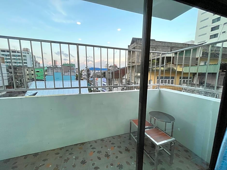 Variety winner hostel