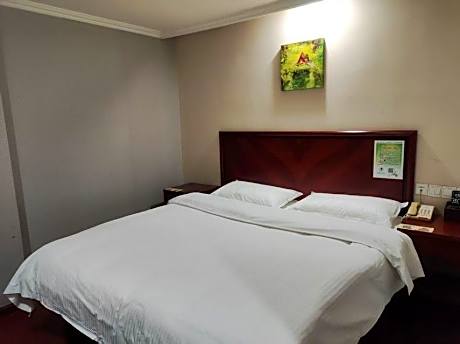 GTI - 1 Bed Guest Room no Window, 1.5M Bed