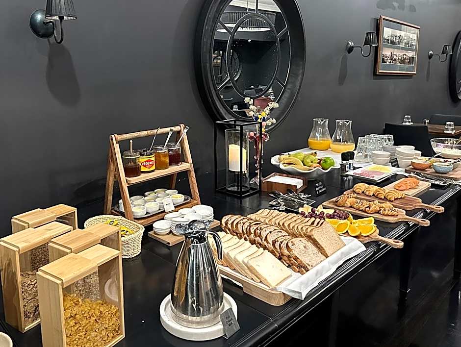 The Macquarie Hobart