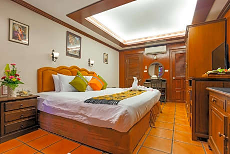 Superior Room with Garden View