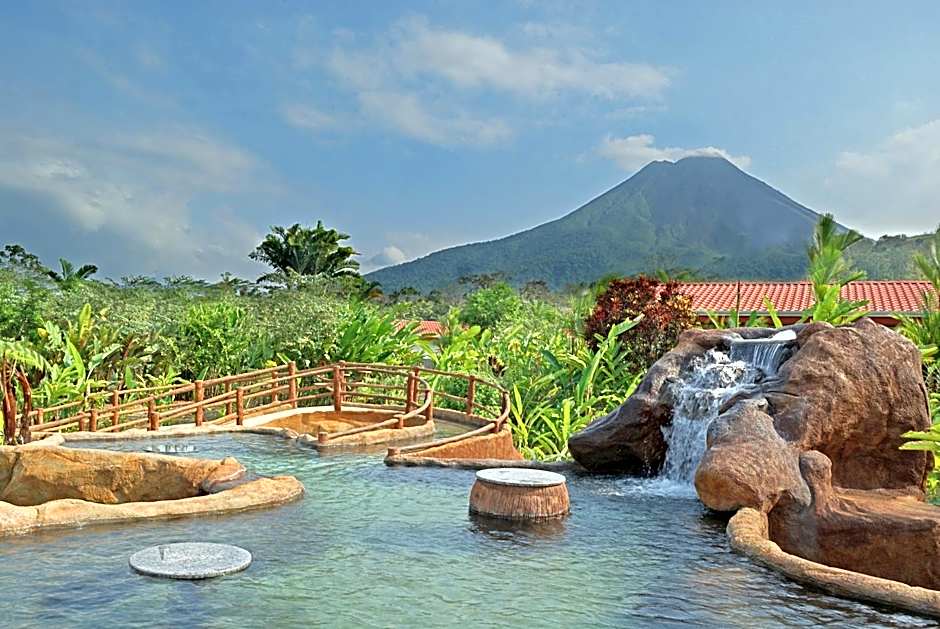 Volcano Lodge, Hotel & Thermal Experience