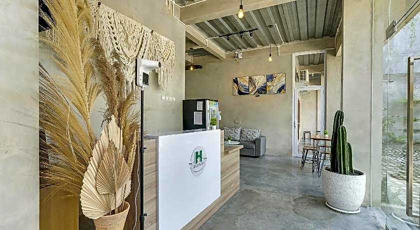 Capital O 90983 Harmony Easy Stay